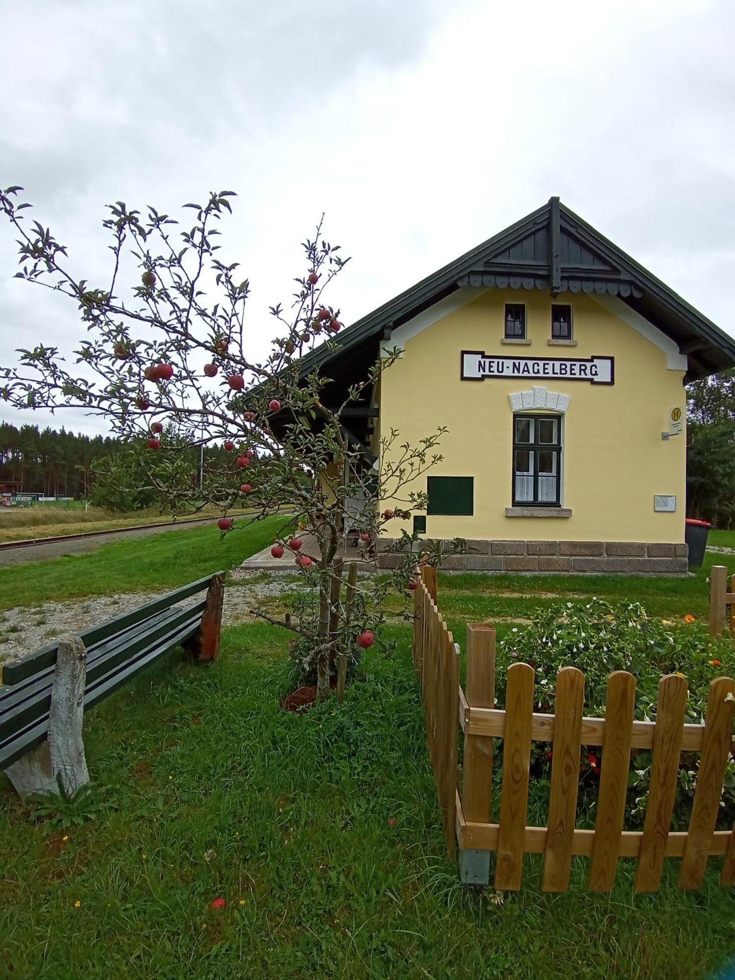 Nostalgie Bahnhof Apartment Gmund  Bagian luar foto